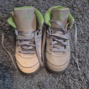 Jordan Kids Sneakers in Gray and Green